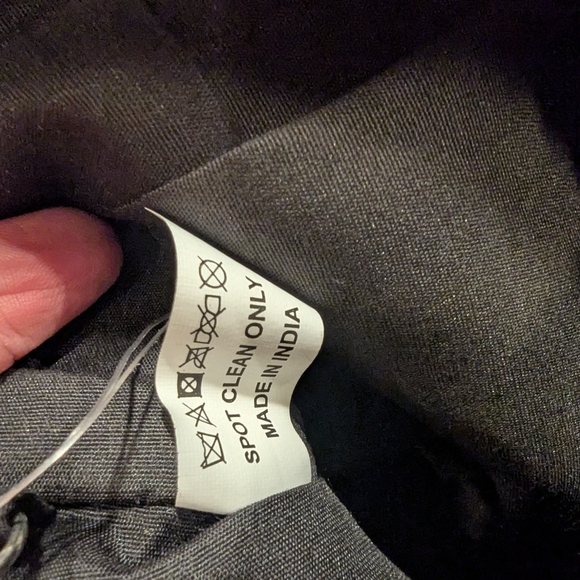 Bold Black and Pink Geometric Clutch with Chain Strap - Picture 5 of 8